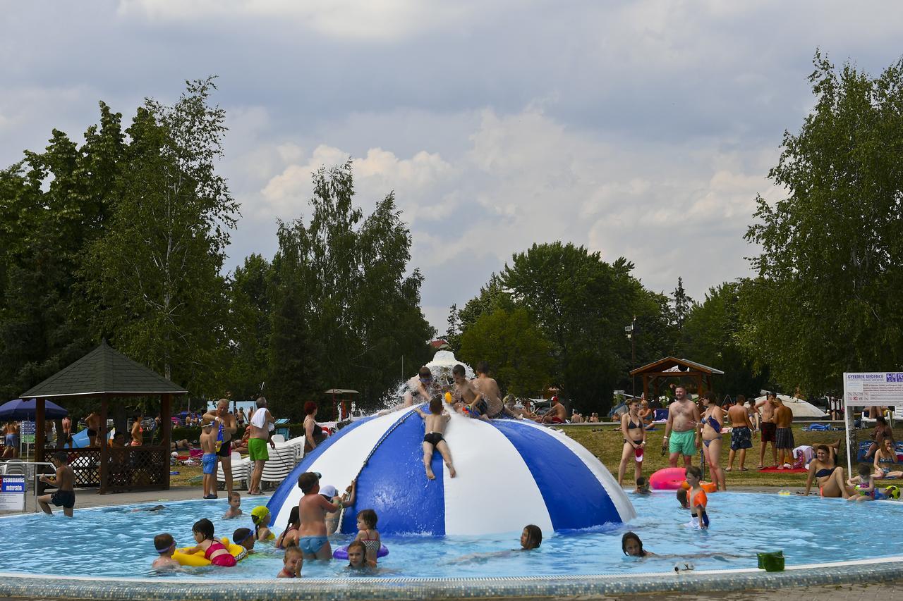 Rajna Villabridge&Spa Bogács Exteriér fotografie