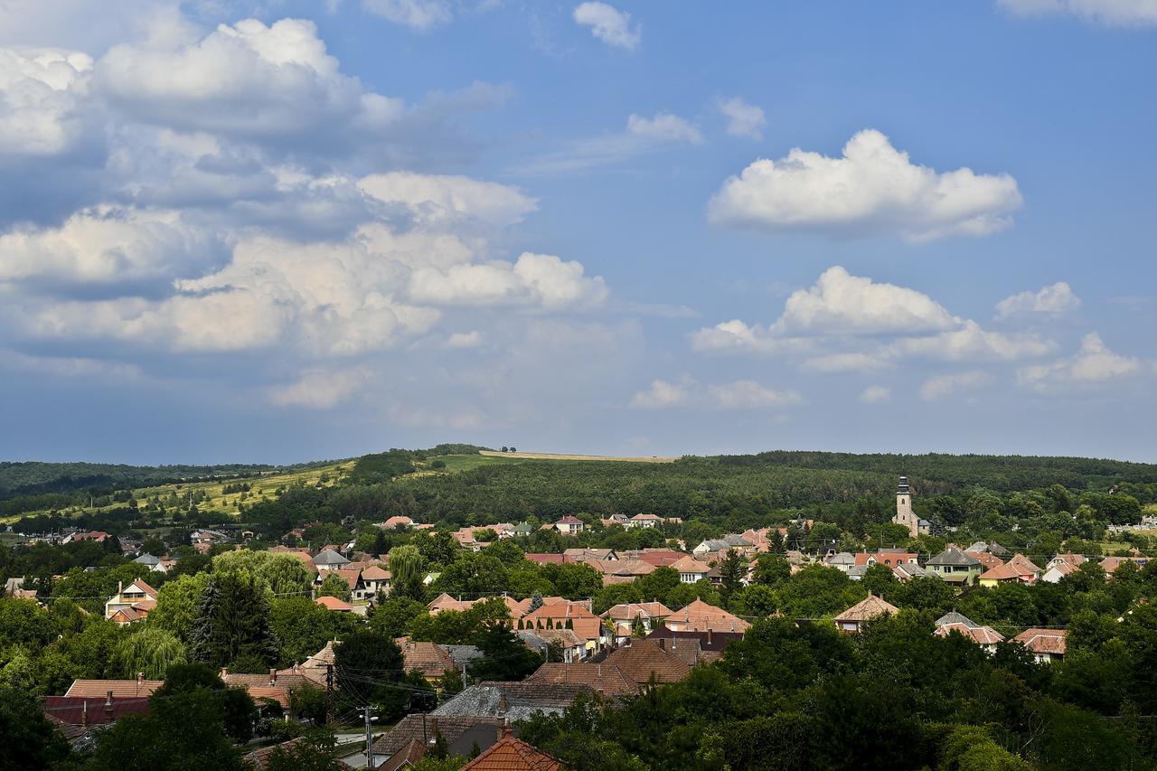 Rajna Villabridge&Spa Bogács Exteriér fotografie